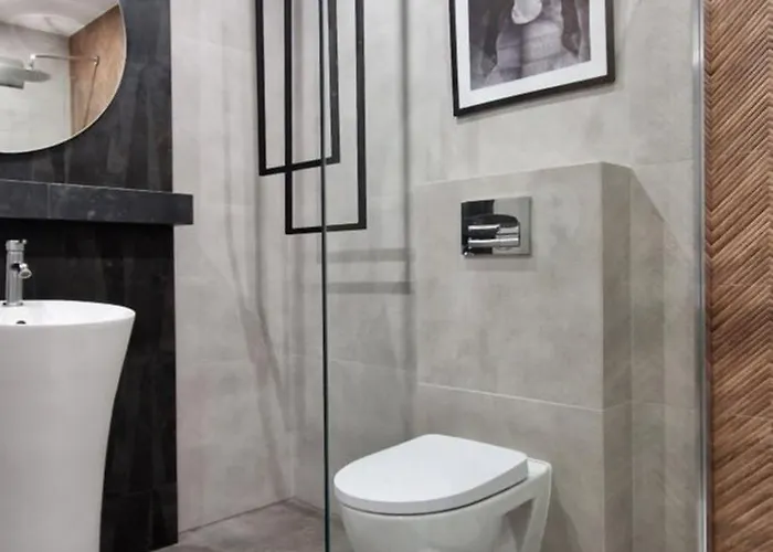 招待所 Port 库瑞尼卡慕斯卡